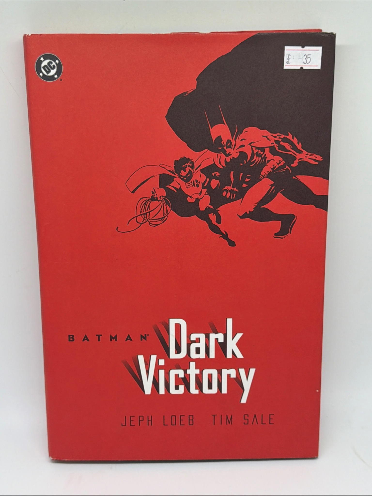 DC Batman: Dark Victory TPB – Jeph Loeb & Tim Sale – Trade Paperback