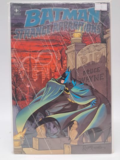 Batman: Strange Apparitions – Titan Books – Paperback – 1999